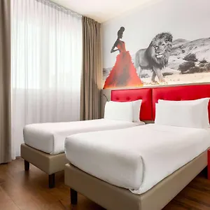 Amedia Hotel Milan, Trademark Collection By Wyndham Hotel