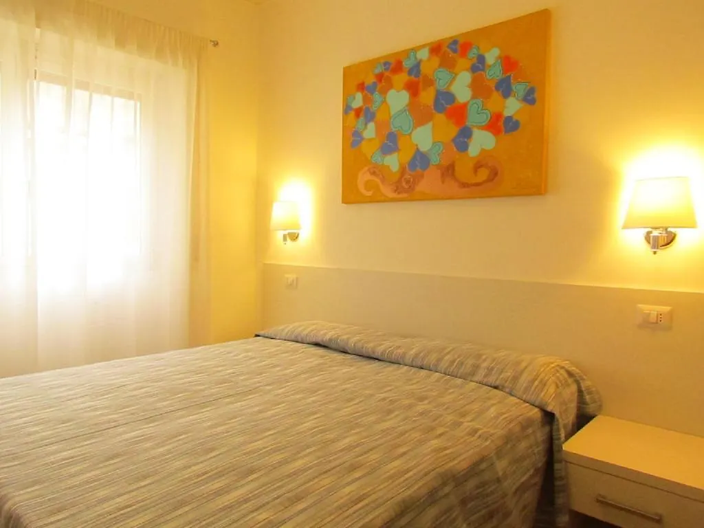 Buonarroti Guest House Rome