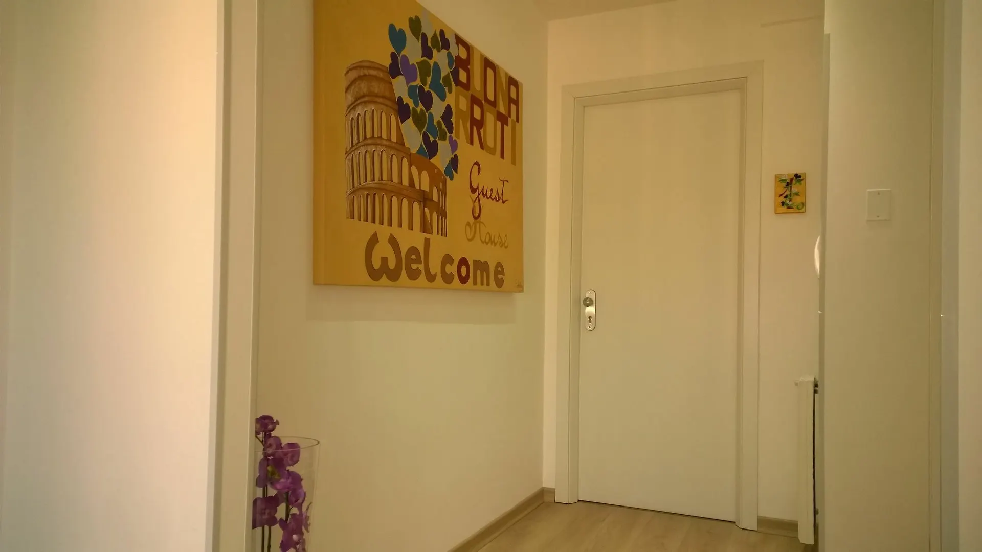Buonarroti Guest House Rome